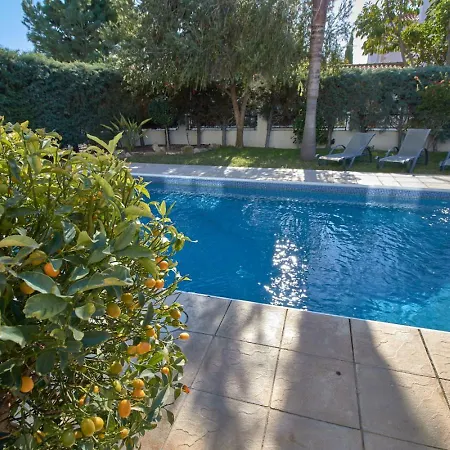 Persifonidisa Holiday home *