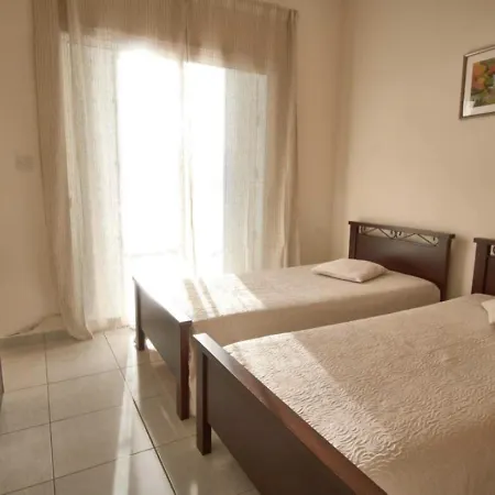 Persifonia - 3br Family Retreat Near Coral Bay Prázdninový dům Pegeia