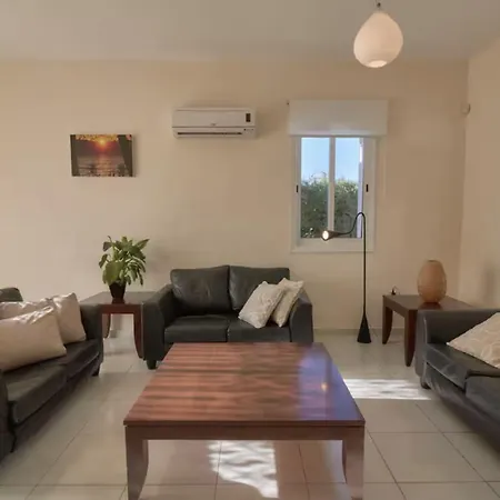 Prázdninový dům Persifonia - 3br Family Retreat Near Coral Bay Pegeia