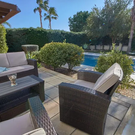 Persifonia - 3br Family Retreat Near Coral Bay Holiday home Peyia