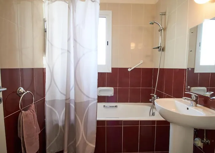 Persifonia - 3br Family Retreat Near Coral Bay